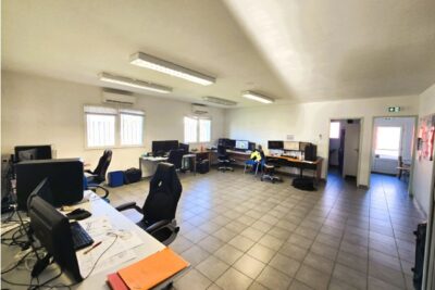 Agrandir l'image 2 sur 2, fenêtre modale