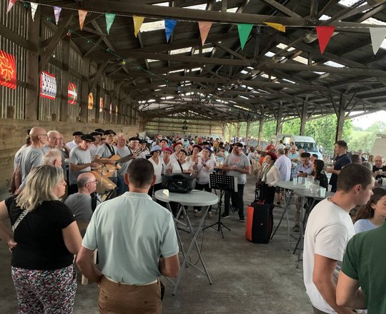 Soirée Boeuf à la broche et Chants Béarnais - CASTEIDE-CANDAU